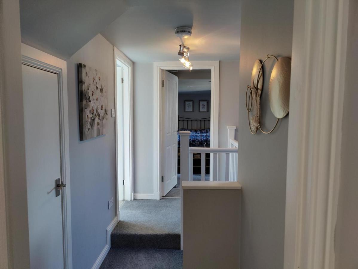 NEW Fabulous 2BD Maisonette Dunfermline, Fife Extérieur photo
