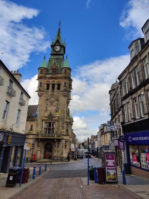 NEW Fabulous 2BD Maisonette Dunfermline, Fife Extérieur photo
